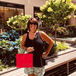 Meet your Posher, Wendy